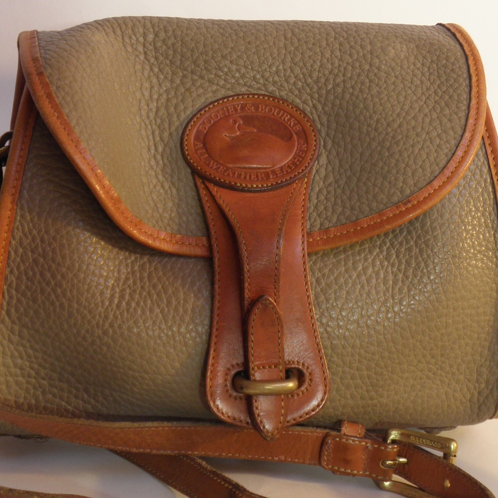 Vintage Dooney & Bourke All Weather Leather Purse